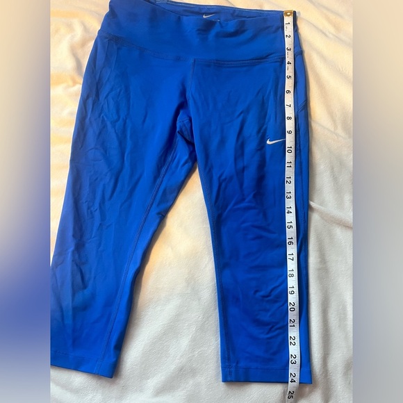 Nike Dri-Fit Women’s Blue Cropped Running Leggings w Pockets Size Small - Picture 8 of 16